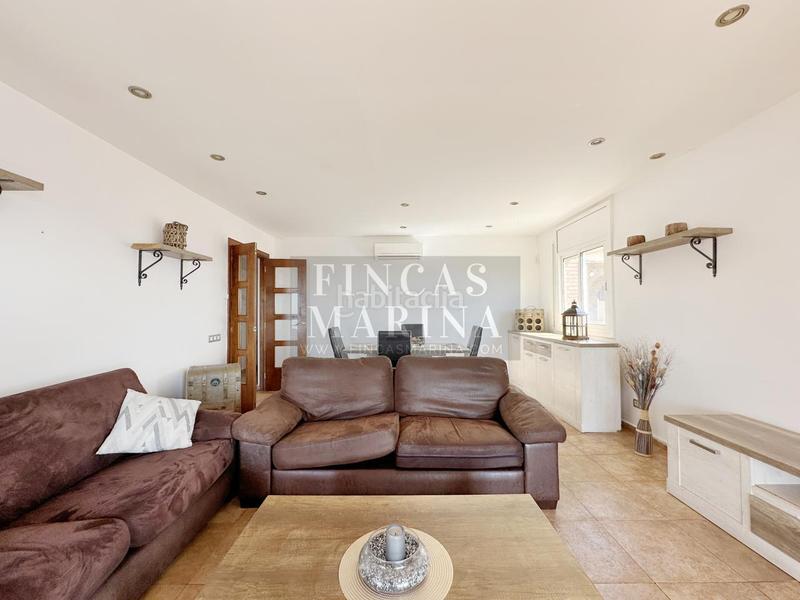 Foto bdd9caee-d176-4e7a-8ff8-f0046d6075f6. Maison avec chauffage parking piscine dans Torrent Ballester Viladecans