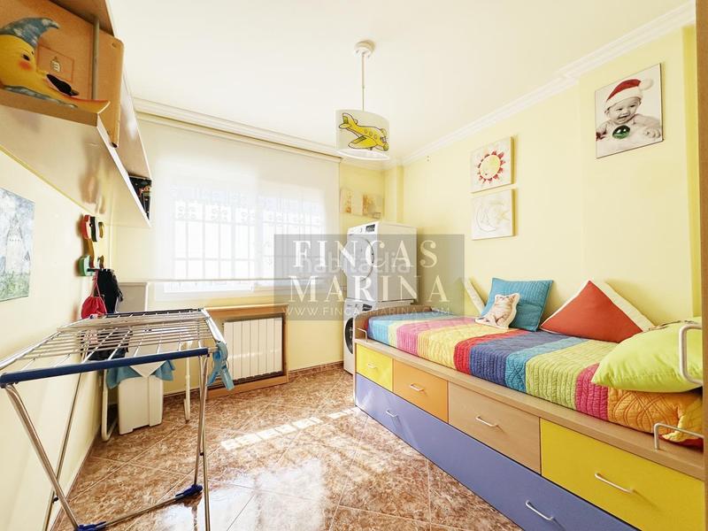 Foto 032a9cd9-f9e6-465a-b655-ff212079bee8. Casa amb calefacció aparcament piscina a Torrent Ballester Viladecans