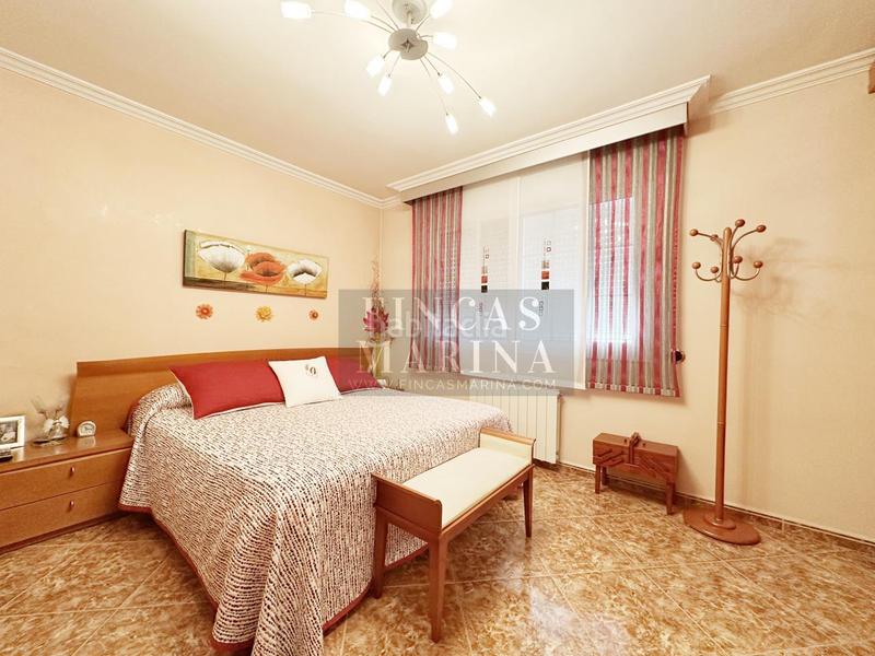 Foto 149648bd-a682-43ef-858e-952c459aeaf7. Casa amb calefacció aparcament piscina a Torrent Ballester Viladecans