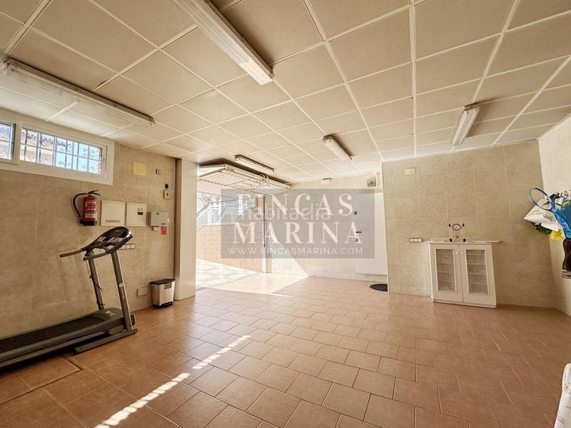 Foto 4692e192-b8d8-4766-80a9-dfc02cd6bfcb. Casa amb calefacció aparcament piscina a Torrent Ballester Viladecans