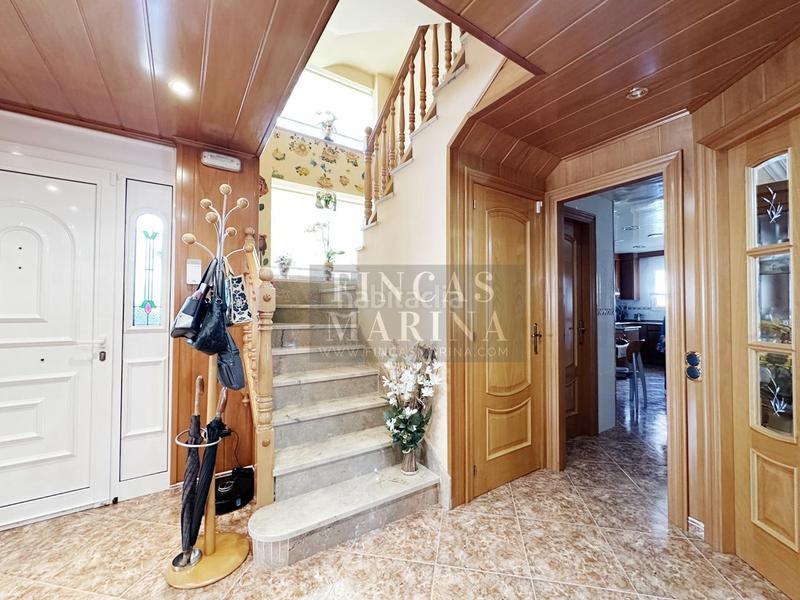 Foto 905bfcf2-863d-4c64-b866-6f861f5892d9. Casa amb calefacció aparcament piscina a Torrent Ballester Viladecans