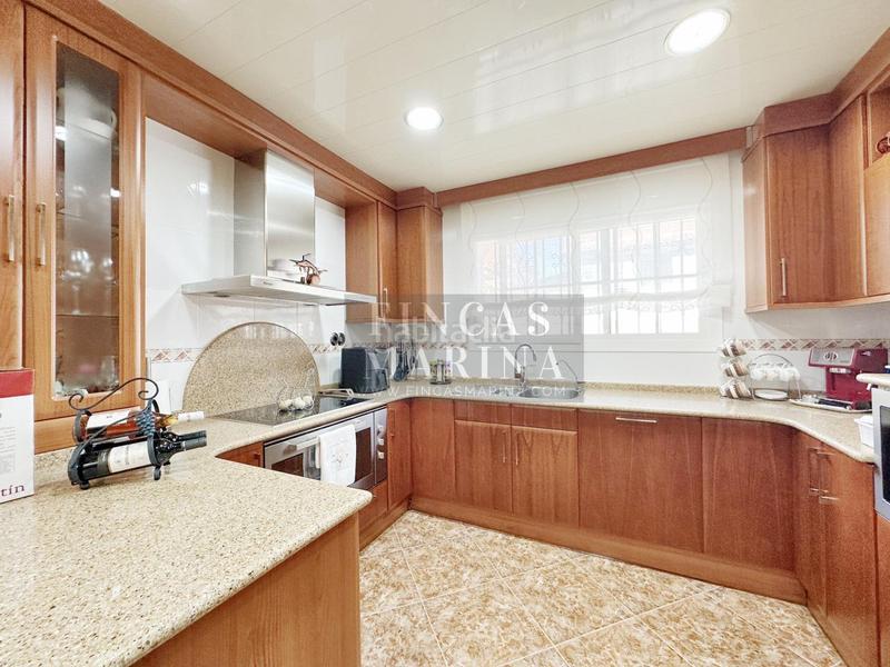 Foto ac0669b7-6a31-4f01-b9c7-1930a41d88b6. Casa amb calefacció aparcament piscina a Torrent Ballester Viladecans