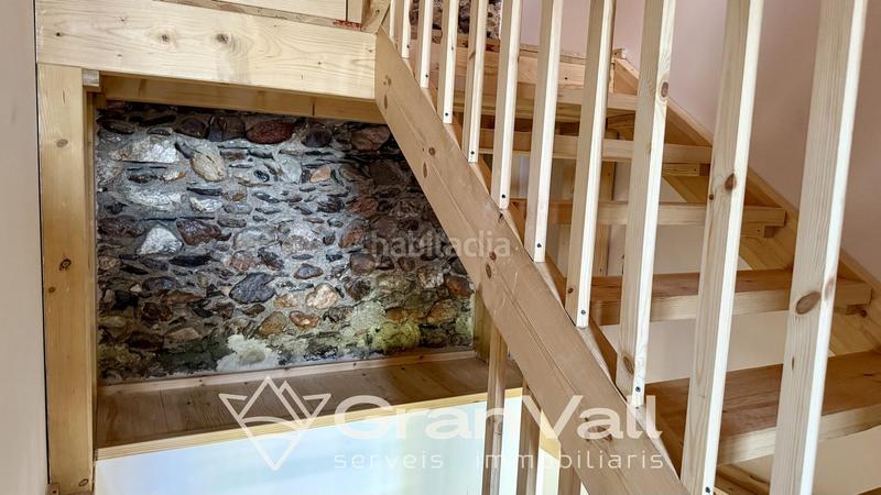 Foto a5371131-2164-4778-bfb5-8ebc4daf6b95. Casa adossada amb calefacció aparcament a Das