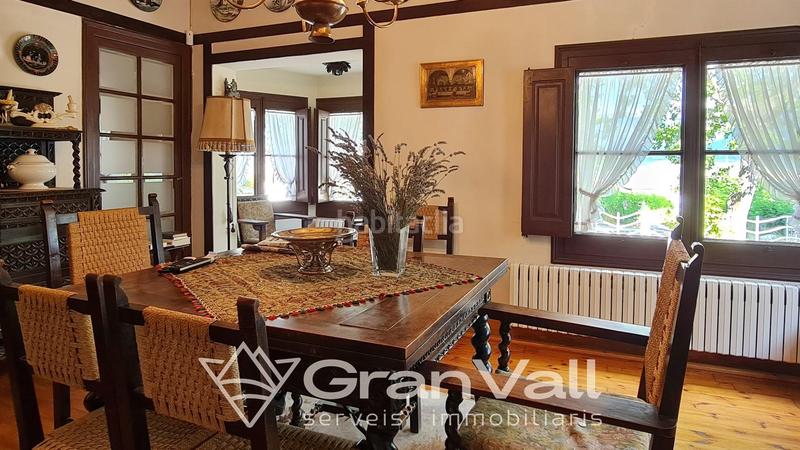 Foto 40cb9b07-f7f1-40e9-8c1b-450da2f56b9a. Casa amb calefacció aparcament a Puigcerdà