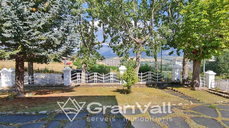 Foto 7558f4b7-665f-468a-af79-bd55113956b9. Casa amb calefacció aparcament a Puigcerdà