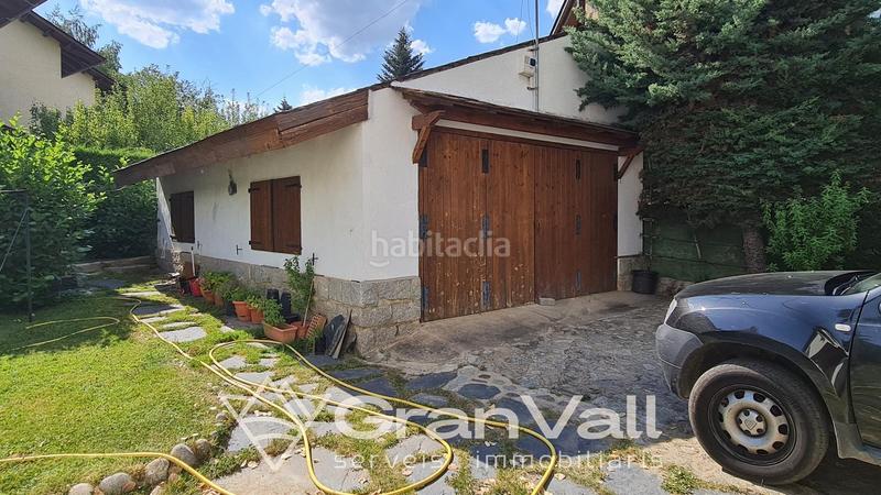 Foto b6ae8438-00f4-46e4-9049-cc35430b49b9. Casa amb calefacció aparcament a Puigcerdà