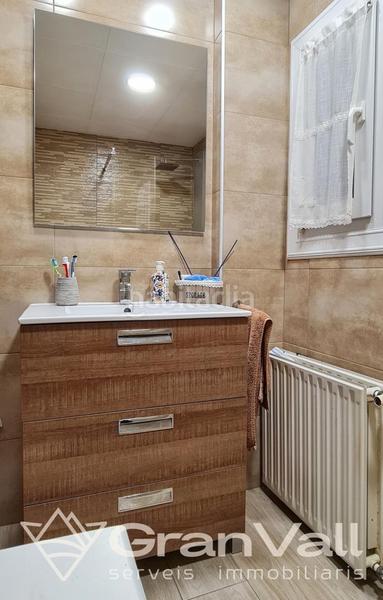 Foto ea3a854a-85a9-46be-882c-501978372636. Appartement mit heizung in Puigcerdà