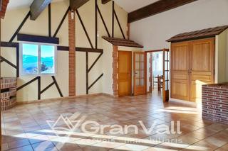Casa a Saillagouse. Amplia casa unifamiliar con vistas espectaculares a sallagosa