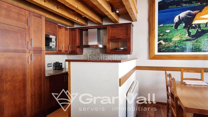 Foto 4b9a42ae-c513-4c52-9d12-488c1fa3ad2a. Duplex in d' alp 7 in Molina (La)