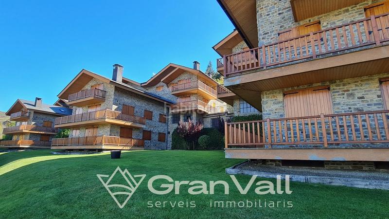 Foto 16f0daba-4f8f-4175-9f2a-08e79a3f9881. Apartament amb calefacció aparcament a Alp