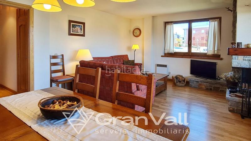 Foto 8ad855c5-9317-4201-92e0-81278927fac0. Apartament amb calefacció aparcament a Alp