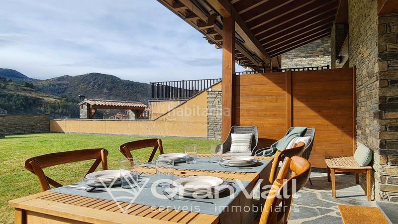 Foto 63bec656-4a70-4063-bb9f-9553b7518cb9. Reihenhaus mit heizung parking in Montellà i Martinet