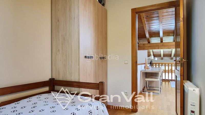 Foto ada01ecd-8c1a-465f-b930-13ea407594f0. Reihenhaus mit heizung parking in Montellà i Martinet