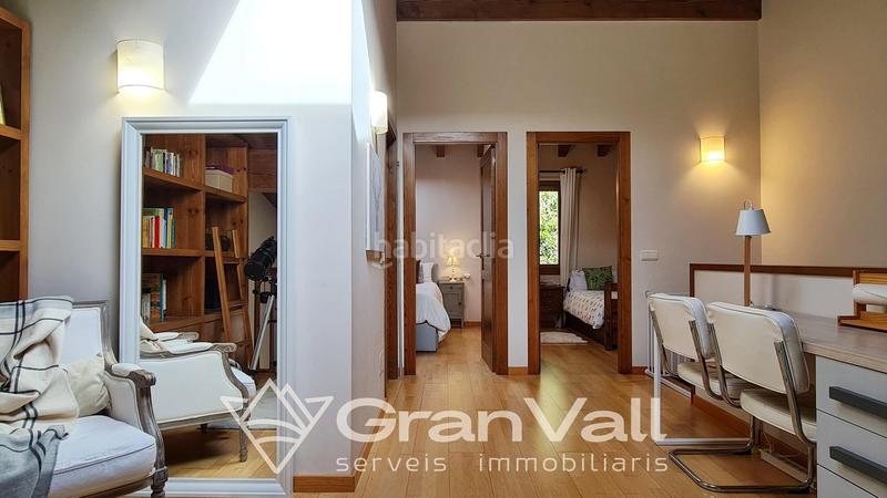 Foto c839e10c-de60-45bf-a898-99d20e3a49bd. Reihenhaus mit heizung parking in Montellà i Martinet