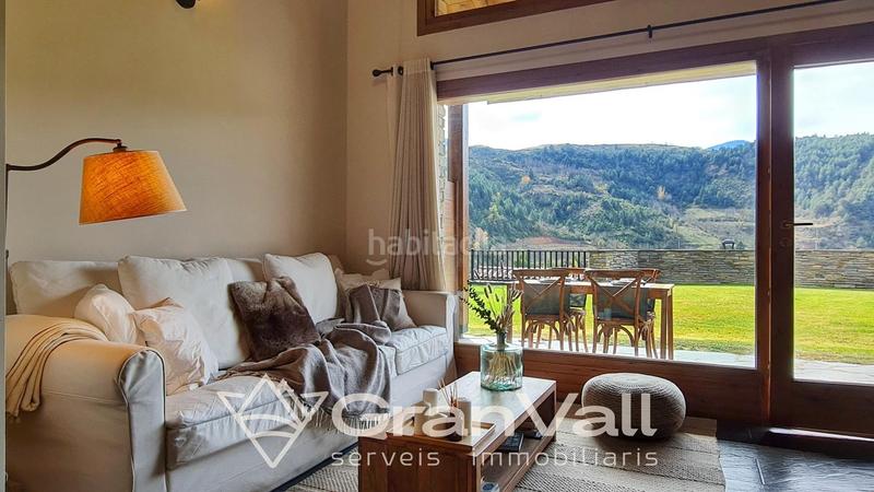 Foto f306e686-44b4-4724-9a62-07fc41533fe1. Reihenhaus mit heizung parking in Montellà i Martinet