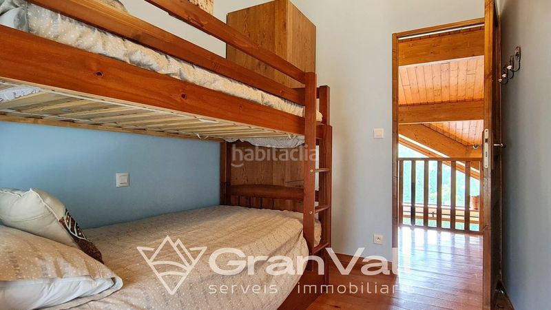 Foto 48be4ca9-3ce4-48f8-9ed3-ee212d1a9e4d. Casa adossada amb calefacció aparcament a Saillagouse
