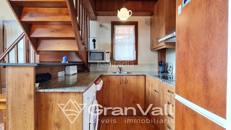 Foto b237ea03-7e34-4739-8986-9cf17cd98e19. Casa adossada amb calefacció aparcament a Saillagouse