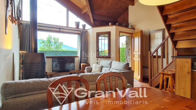 Foto ed4a8319-8c5f-4c68-b910-0edd10023fe2. Casa adossada amb calefacció aparcament a Saillagouse