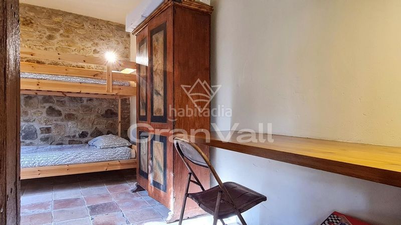 Foto c226e2f4-44fe-4912-a583-9641811f9722. Casa adossada amb calefacció aparcament a Dorres