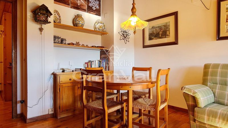 Foto d152a88f-8838-4db7-82eb-a8eb20ecad68. Ático acogedor ático con vistas en el centro en Puigcerdà