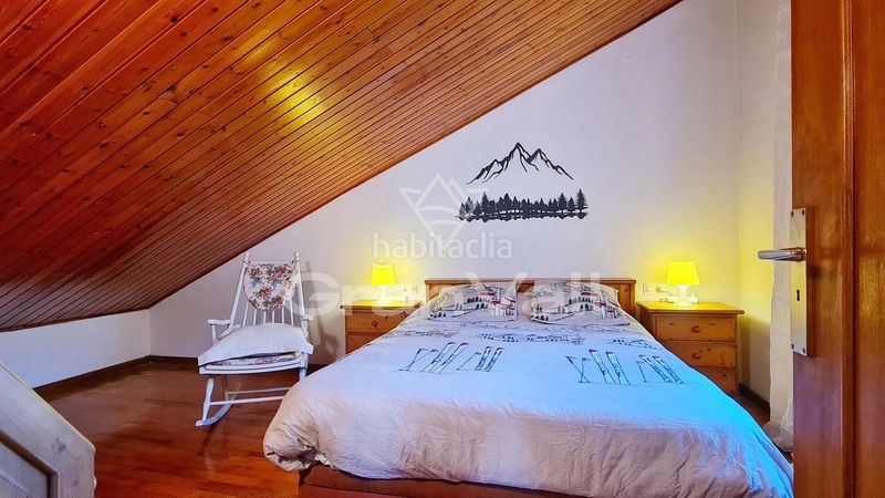 Foto f0c317fd-b3a2-4725-b213-da75de0b7997. Ático acogedor ático con vistas en el centro en Puigcerdà