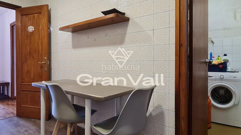 Foto 9b211ea1-b071-4f46-8848-59495004024b. Apartament amb calefacció aparcament a Puigcerdà