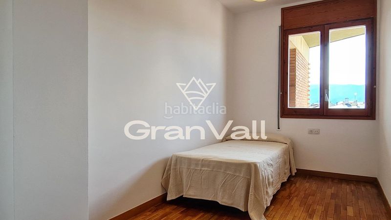 Foto b616e905-0d91-4310-9458-790d50e9bd08. Apartament amb calefacció aparcament a Puigcerdà