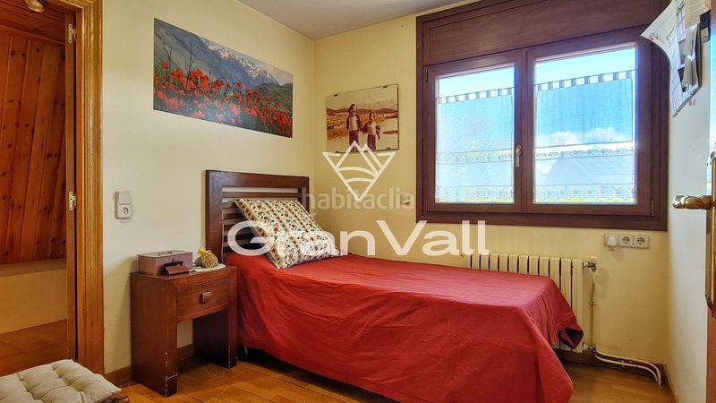 Foto be573fff-91ae-48f6-8cc8-629d64800de9. Xalet amb calefacció aparcament a Puigcerdà