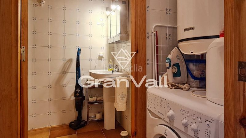 Foto 6e9b1e3c-535f-43fb-b3b8-448a6abc33e8. Casa adossada amb calefacció aparcament a Puigcerdà