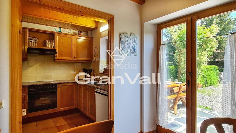 Foto aa6cf19d-f42b-491e-98e9-dd5c47cd5f9b. Casa adossada amb calefacció aparcament a Puigcerdà