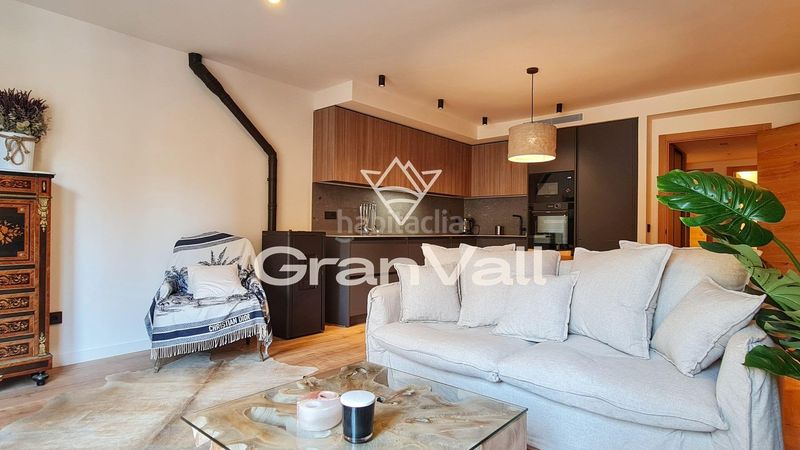 Foto 27d10335-1068-481d-a8f0-fab06cb0afe5. Apartament amb calefacció aparcament a Puigcerdà