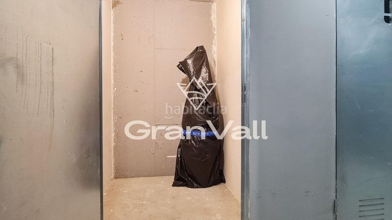 Foto 98a10732-bd25-4463-b576-29201aab5aa3. Apartament amb calefacció aparcament a Puigcerdà