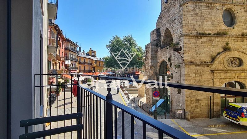 Foto ca03d935-78f4-49ca-8988-d5b3ec557307. Apartament amb calefacció aparcament a Puigcerdà