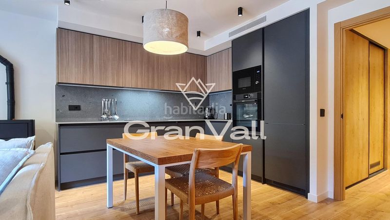 Foto ccfaf94f-f66b-4753-a4ec-738e5cc0f9d5. Apartament amb calefacció aparcament a Puigcerdà