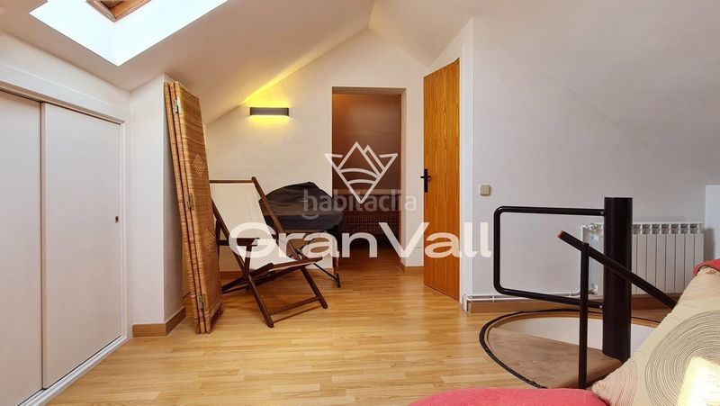 Foto ba251775-8392-4e05-83b5-e378e623f6c9. Àtic amb calefacció aparcament a Puigcerdà