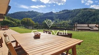 Semi detached house in Montellà i Martinet