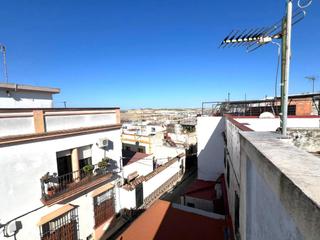 Casa aparellada a Picadueñas. Casa en venta en jerez de la frontera