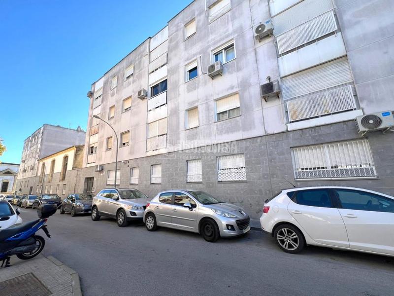 Foto c7addc87-ea63-4b3c-98f1-b3450859f0b6. Pis a Santiago - Coronación Jerez de la Frontera