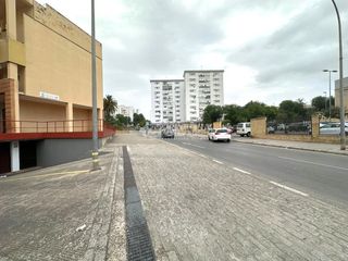 Local Comercial a La Plata. Local comercial en venta en jerez de la frontera