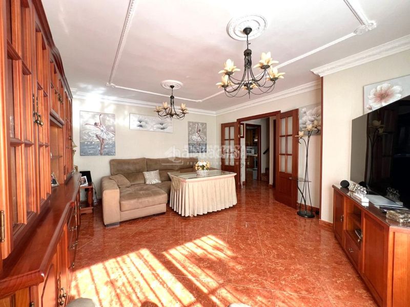Foto fceb2d72-ab98-4a90-a44a-270d10a7fee1. Casa a Parque Atlántico - Ronda este Jerez de la Frontera