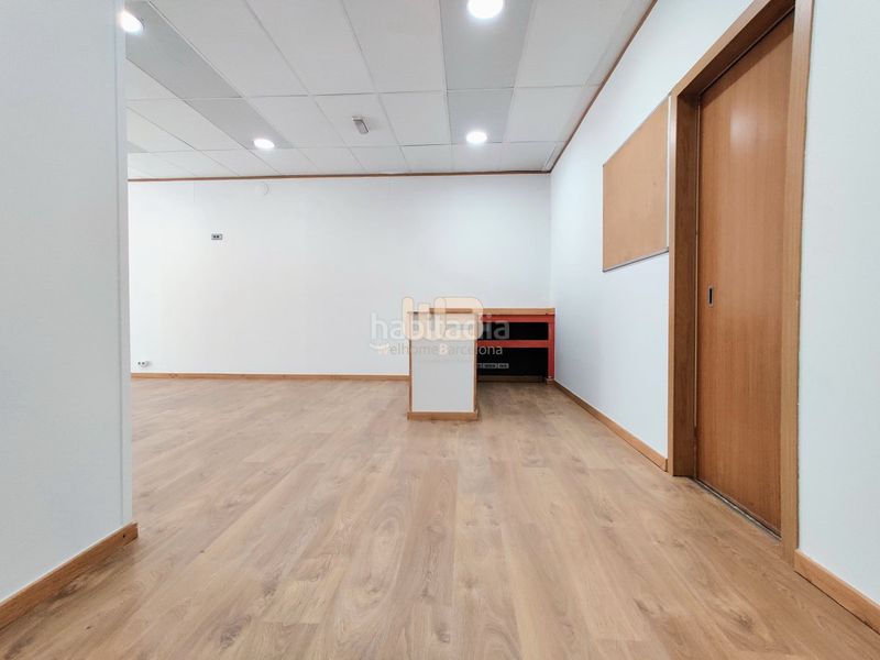 Foto 1a0c0048-03d0-4060-9c6a-14672420e1dd. Local comercial a Can Clos-Pinetons Ripollet