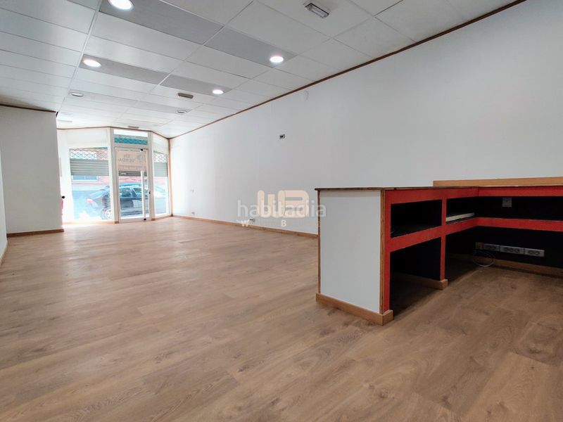 Foto 4ebebfc3-afef-462d-81cc-6d435e28df97. Local comercial a Can Clos-Pinetons Ripollet
