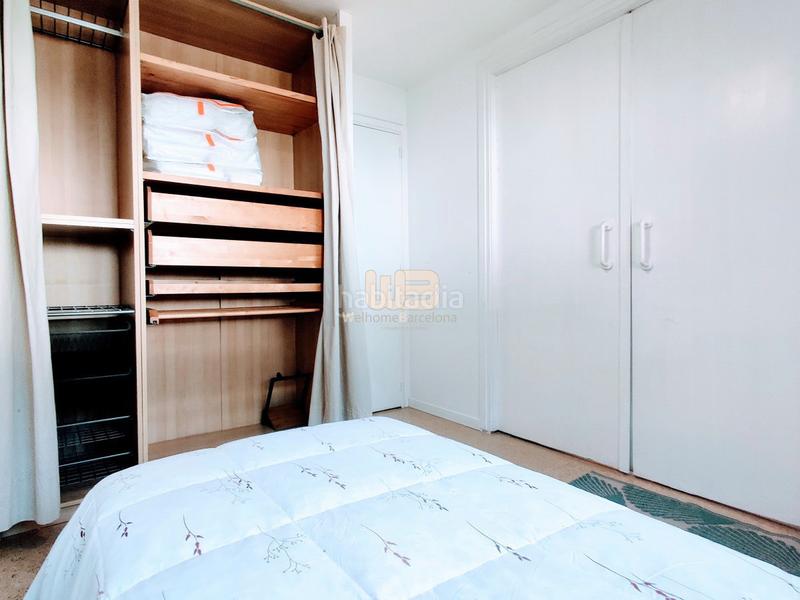 Foto 975782bc-b63b-4b44-a212-86a24ec38312. Alquiler casa adosada bonita casa en alquiler con jardín privado y piscina comunitaria en Barcelona