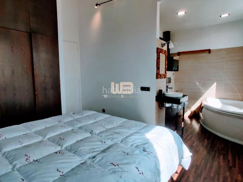 Foto 00381392-7d14-49c9-9183-d01233940e4b. Lloguer casa adossada amb xemeneia calefacció aparcament piscina a Barcelona