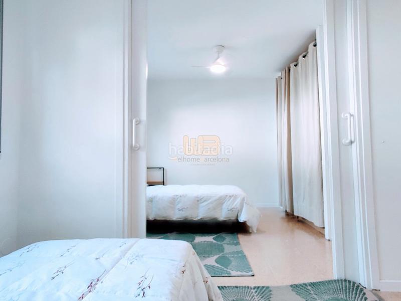 Foto 0f62ab76-1425-4fac-b609-0453a7adb5fc. Lloguer casa adossada amb xemeneia calefacció aparcament piscina a Barcelona