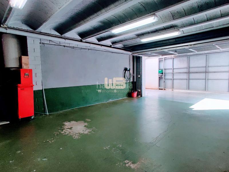 Foto da036ea3-3d74-4380-b3f3-fd507bd473ee. Location maison jumelée avec cheminée chauffage parking piscine dans Barcelona