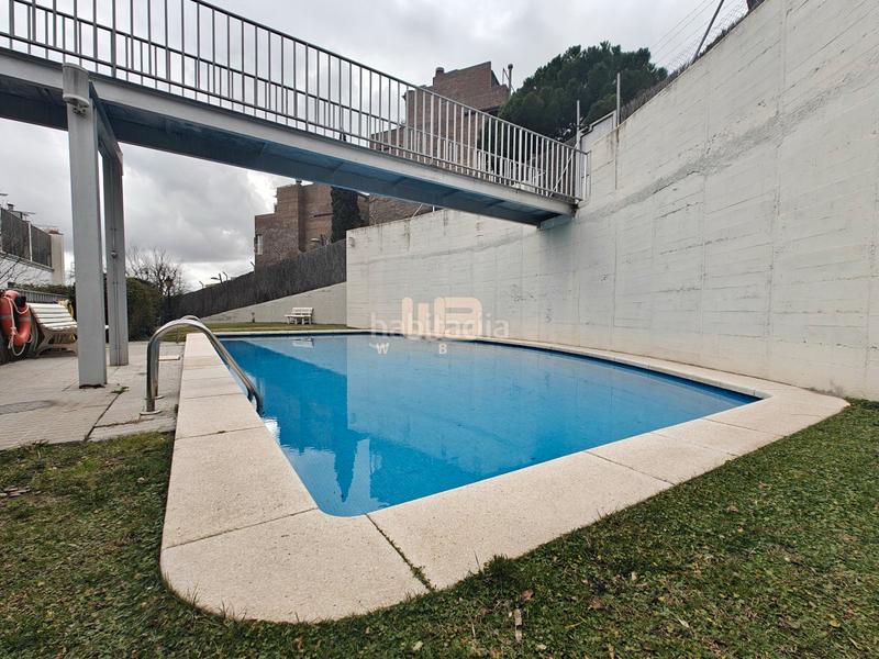 Foto 8c8a6cf6-b5a6-46cd-a86c-ddd0713199f6. Miete reihenhaus mit kamin heizung parking pool in Barcelona