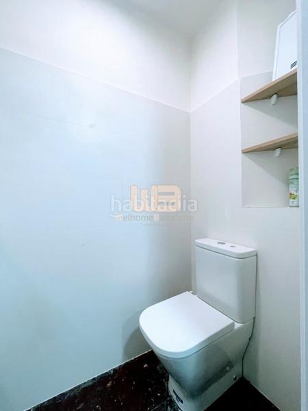 Foto f95ab45d-b5d8-4de8-a883-45938e175263. Office space with parking in Sant Antoni Barcelona