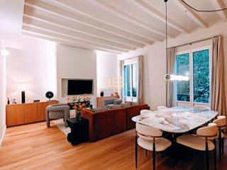 Miete Etagenwohnung  Carrer de villarroel. Exclusivo y moderno piso completamente reformado a estrenar