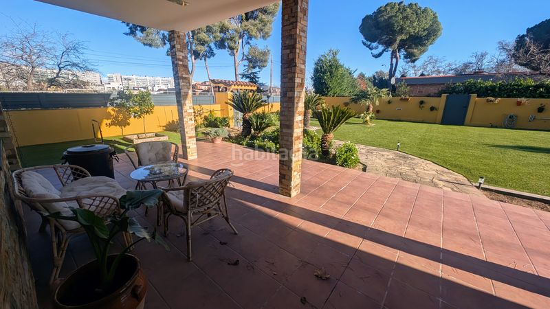 Foto 442d463b-2d48-427c-ac1e-8fe64b93fd26. Casa amb xemeneia calefacció aparcament piscina a Cerdanyola del Vallès